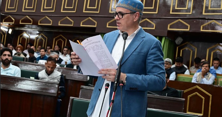 J&K CM says reluctance to serve outside districts affecting service ...