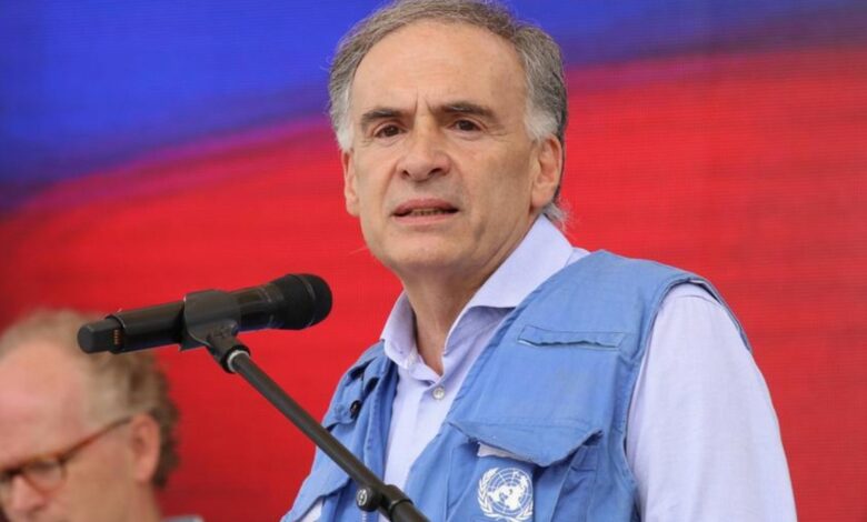 Jean Arnault, pictured here in Mesetas in 2017, is a veteran diplomat who was headed a UN Mission to Colombia during the peace process with FARC rebels