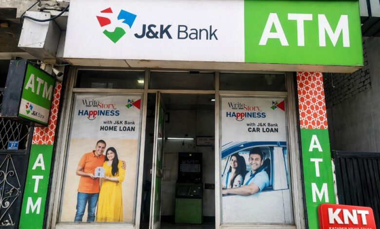 ATMs Near Gousia Hospital in Khanyar Remain Out of Service, Locals Face Hardship