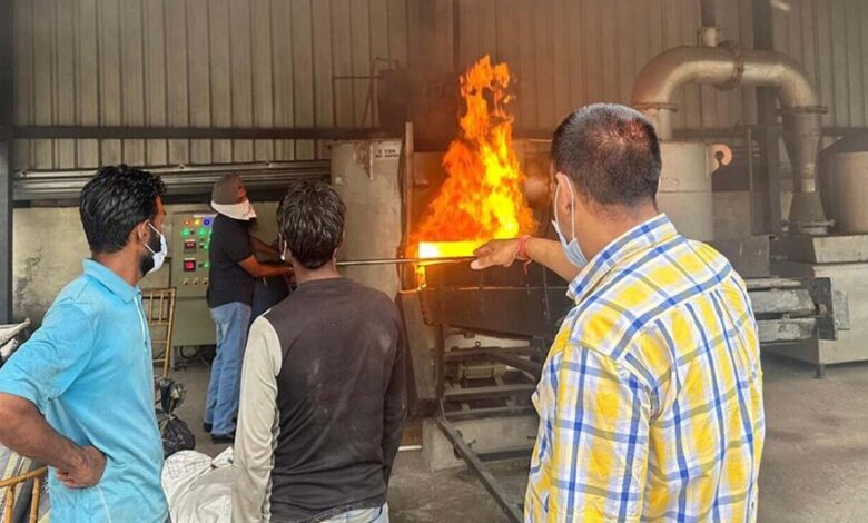 Srinagar Police Destroy 2,040 Kg Seized Drugs in Pulwama Incinerators