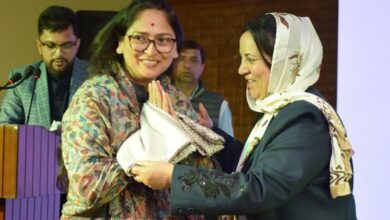 Sakeena Itoo Briefs Parliamentary Panel on Education Reforms in Jammu and Kashmir