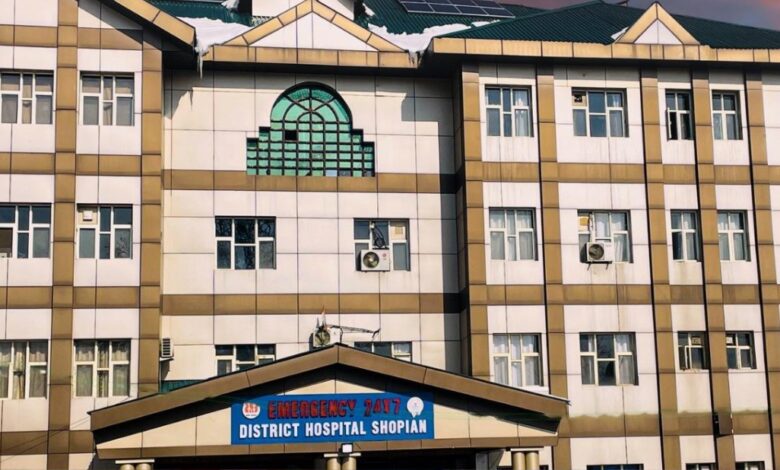 Shopian Civil Society says District Hospital lacks facilities, staff
