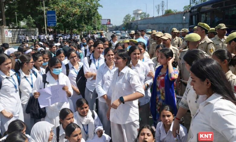 Demonstration Erupts in Jammu as Students Demand Action in College Tragedy