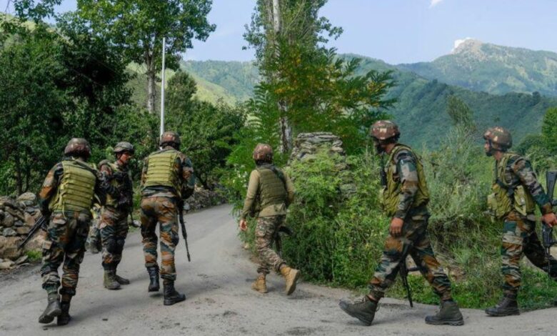 Para Commandos, Choppers Intensify Search as Rajouri Forest Operation Continues