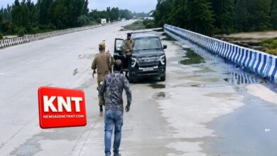 CRPF Jawans Save Driver’s Life After Heart Attack on Srinagar-Jammu Highway