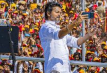 Acotr Vijay’s TVK Gains Attention in Early Trends, Challenges Dravidian Dominance