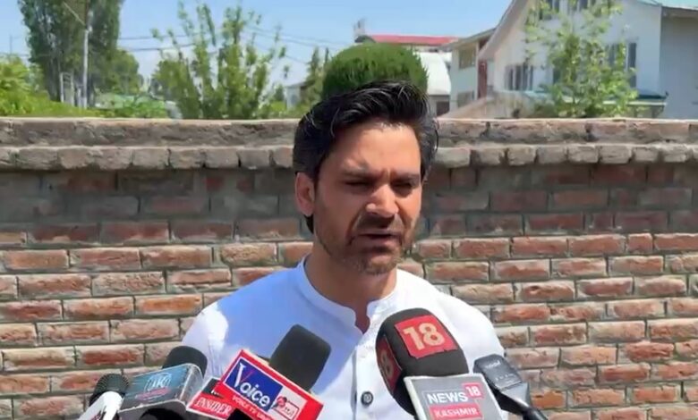 Waheed Para Criticizes Shopian Demolition, Terms ‘Bulldozer Justice’ 